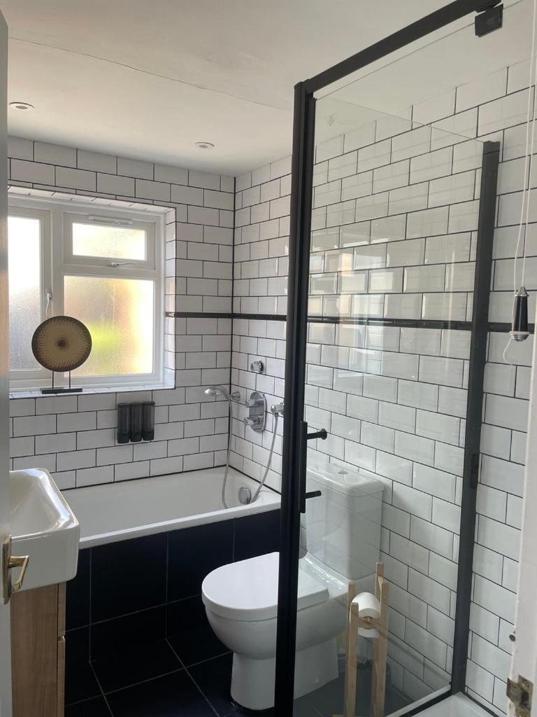 2 Bedroom House In Central Windsor - The Town Εξωτερικό φωτογραφία